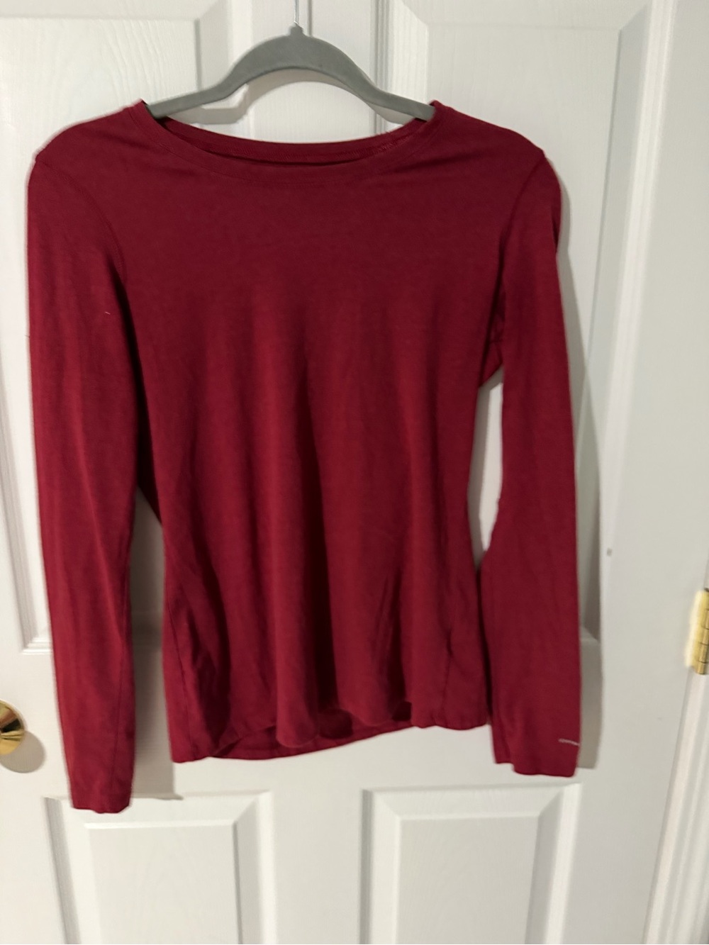 Women's Long Sleeve Crewneck Top - Burgundy